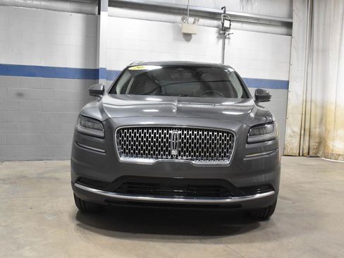 Used 2023 Lincoln Nautilus Reserve AWD/4WD image 28