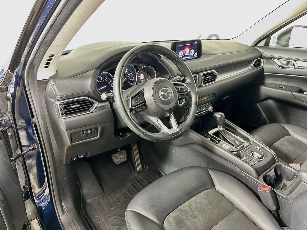 Used 2020 MAZDA CX-5 Touring FWD image 10