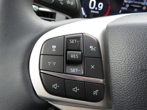 Used 2025 Ford Explorer Active image 24