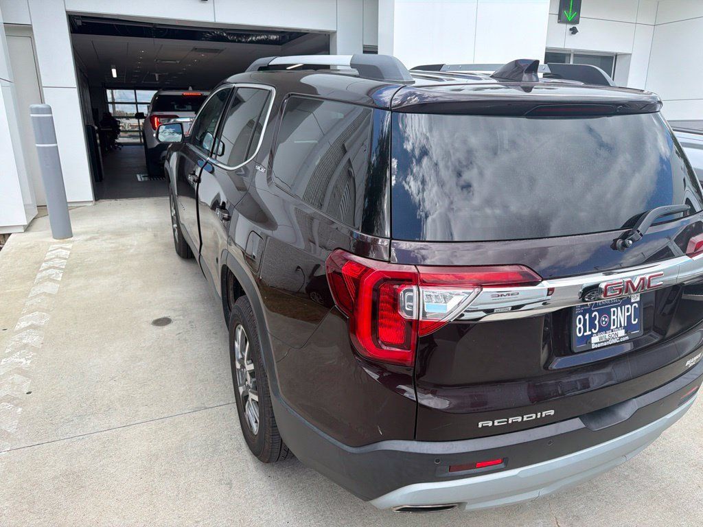Used 2020 GMC Acadia SLE w/ Driver Convenience Package FWD image 10