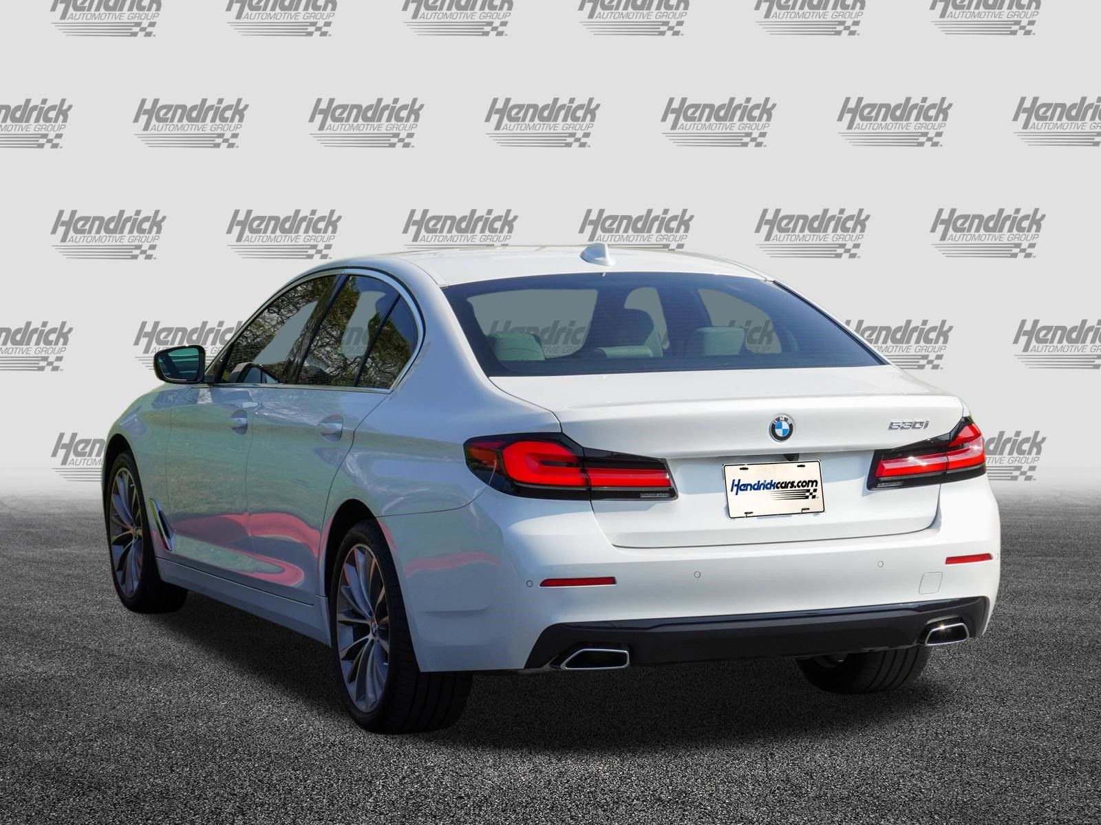 Used 2023 BMW 530i w/ Premium Package RWD image 6