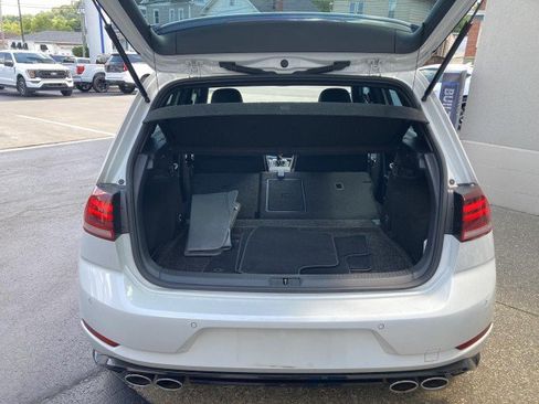 Used 2019 Volkswagen Golf 4-Door AWD/4WD image 9