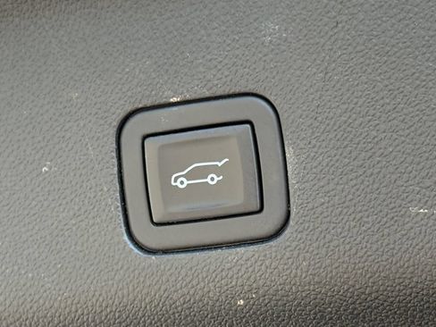 Used 2023 GMC Yukon XL Denali w/ LPO, Floor Liner Package AWD/4WD image 49