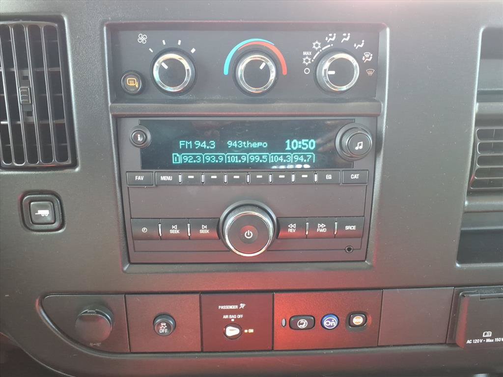 Used 2024 GMC Savana 2500 w/ Driver Convenience Package RWD image 7