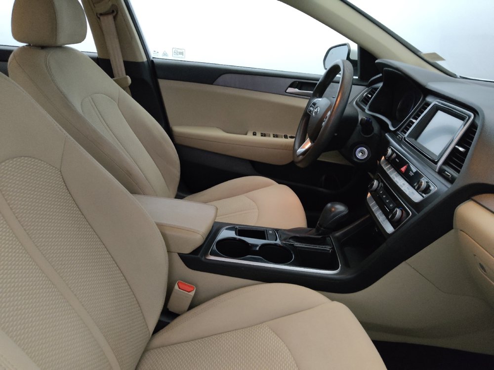 Used 2019 Hyundai Sonata SE FWD image 21