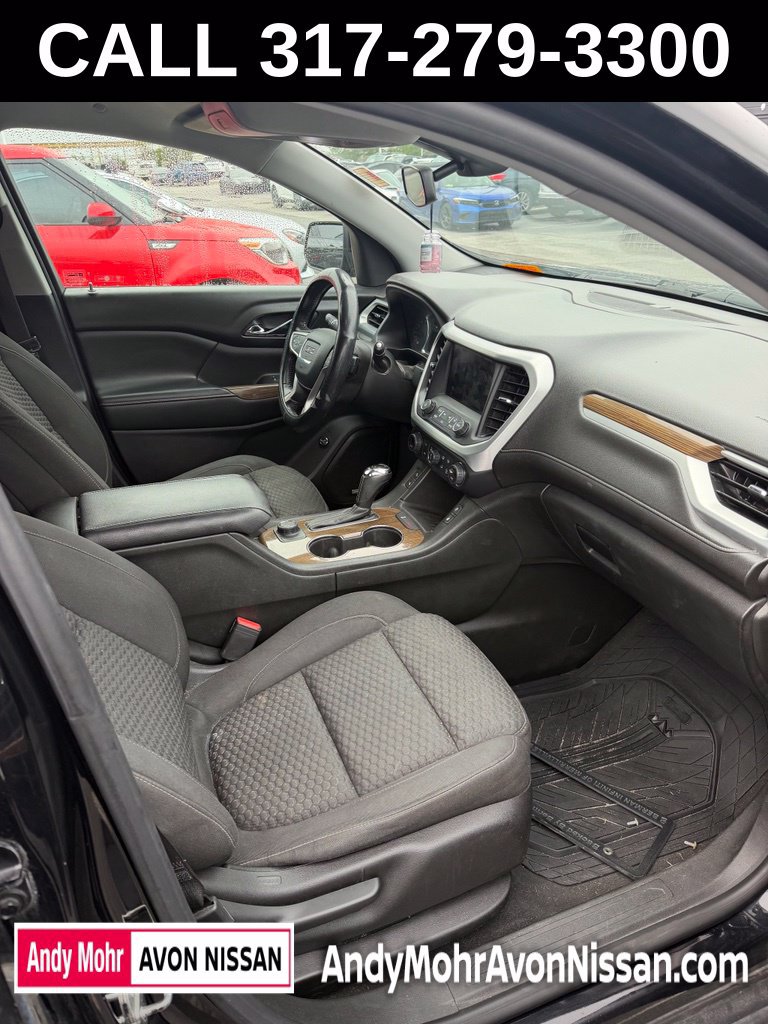 Used 2017 GMC Acadia SLE FWD image 9