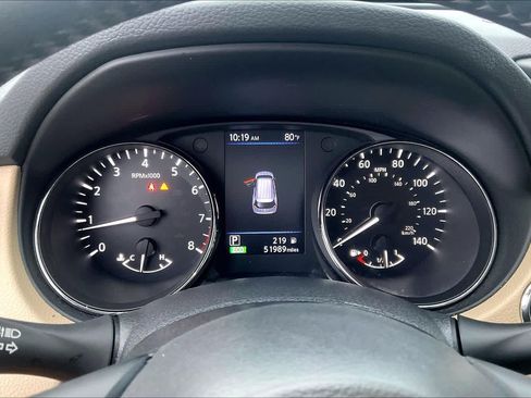 Used 2020 Nissan Rogue SV w/ Sun & Sound Touring Package AWD/4WD image 27