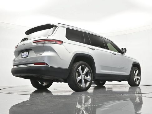 Used 2021 Jeep Grand Cherokee L Limited RWD image 44