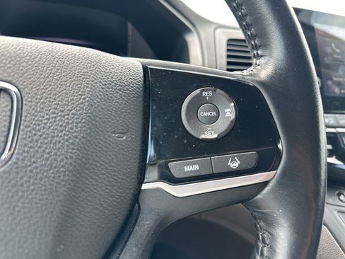 Used 2019 Honda Odyssey EX-L image 23