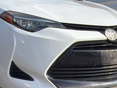 Used 2019 Toyota Corolla LE image 13