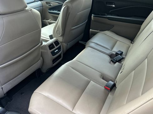 Used 2018 Honda Pilot EX-L image 15