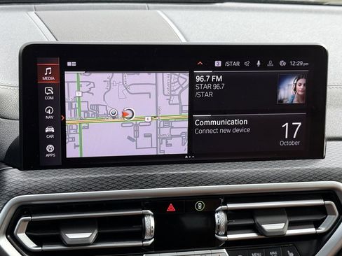 Used 2022 BMW X4 M40i image 13