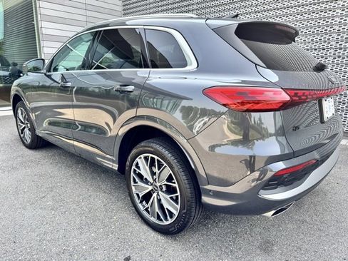 New 2025 Audi Q5 Premium Plus image 3