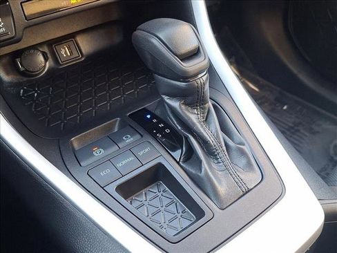 Certified 2025 Toyota RAV4 XLE image 14