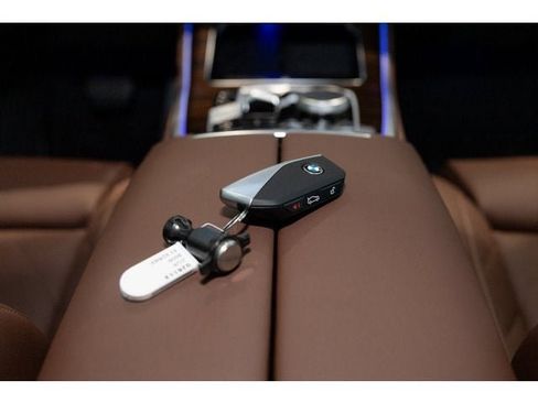 New 2026 BMW X5 xDrive40i w/ Premium Package image 82