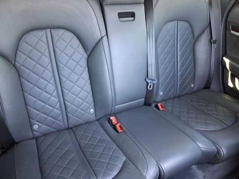 Used 2014 Audi S8 image 24