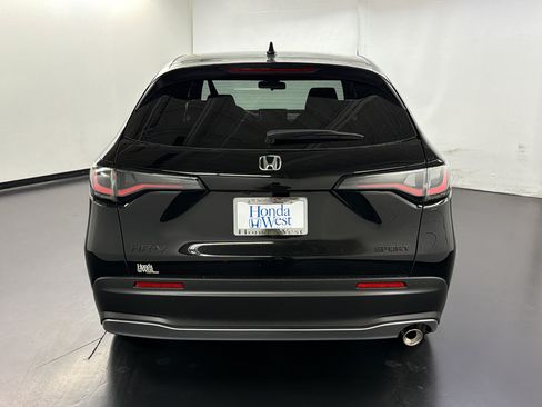 New 2027 Honda HR-V Sport image 10