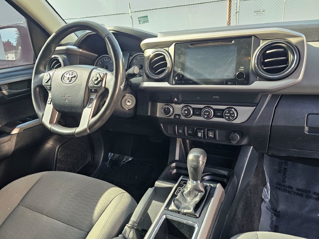 Used 2019 Toyota Tacoma SR5 AWD/4WD image 11