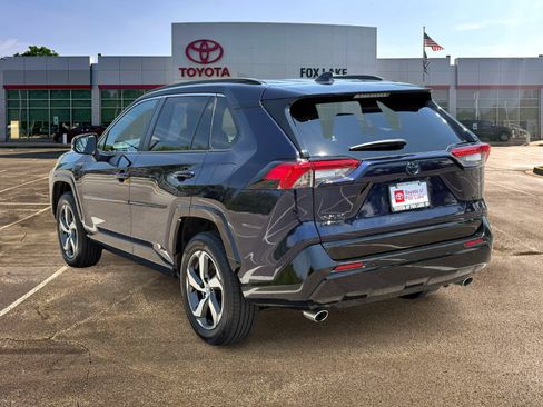 Used 2023 Toyota RAV4 SE w/ Weather & Moonroof Package AWD/4WD image 3