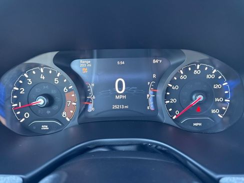 Used 2022 Jeep Compass Latitude AWD/4WD image 24