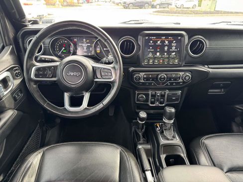 Used 2021 Jeep Wrangler Unlimited Sahara w/ Cold Weather Group AWD/4WD image 14