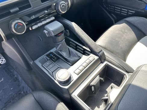 Used 2024 Toyota Tacoma TRD Sport RWD image 26