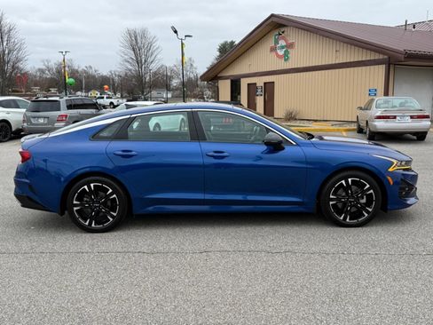 Used 2023 Kia K5 GT-Line image 9