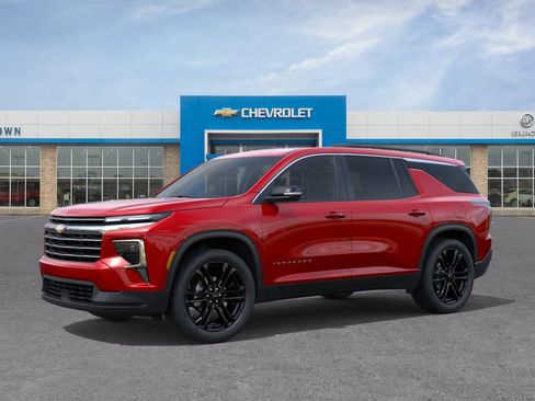 New 2027 Chevrolet Traverse LT w/ Driver Confidence Package FWD image 2