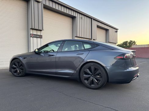 Used 2023 Tesla Model S AWD/4WD image 9