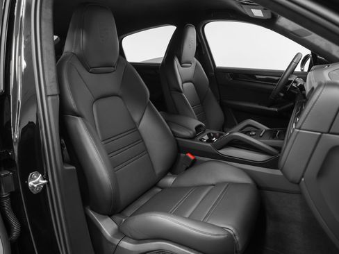 Certified 2026 Porsche Cayenne Turbo GT AWD/4WD image 27