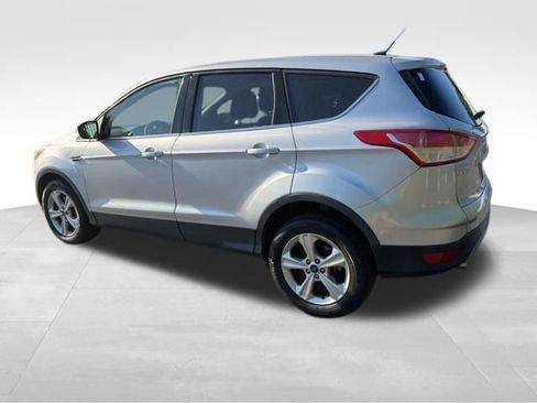 Used 2014 Ford Escape SE image 5