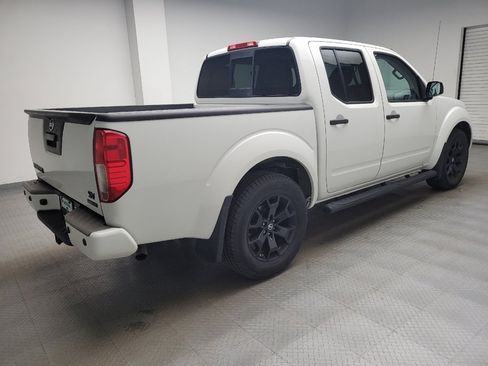 Used 2018 Nissan Frontier SV w/ Value Truck Package RWD image 9