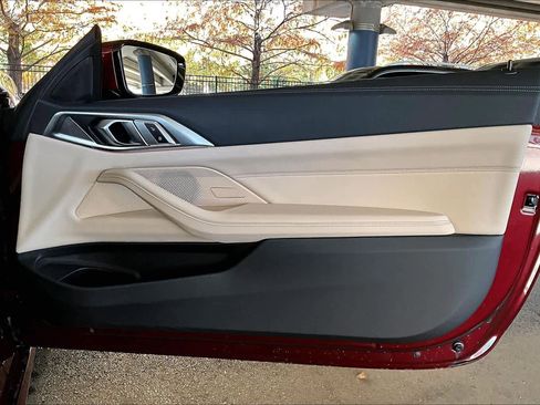 Used 2023 BMW 430i Convertible w/ M Sport Package image 21