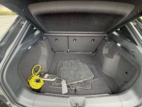Used 2022 Volkswagen ID.4 Pro RWD image 15