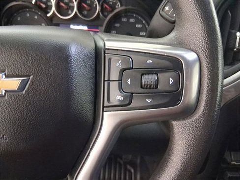 Used 2023 Chevrolet Silverado 3500 W/T image 22