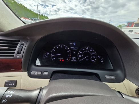 Used 2011 Lexus LS 460 L w/ Luxury Pkg AWD/4WD image 30
