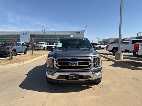 Used 2021 Ford F150 XLT w/ Equipment Group 302A High image 8