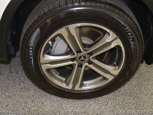 Used 2019 Mercedes-Benz GLC 300 image 41