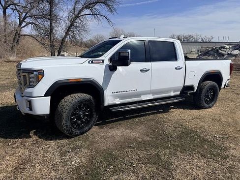 Used 2020 GMC Sierra 2500 Denali w/ Denali Ultimate Package image 1