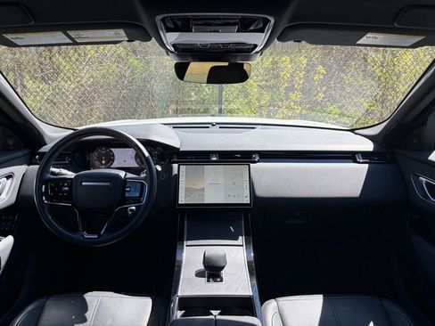 Used 2025 Land Rover Range Rover Velar S AWD/4WD image 18