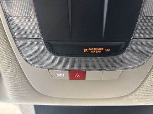 Used 2025 Kia K5 LXS FWD image 16