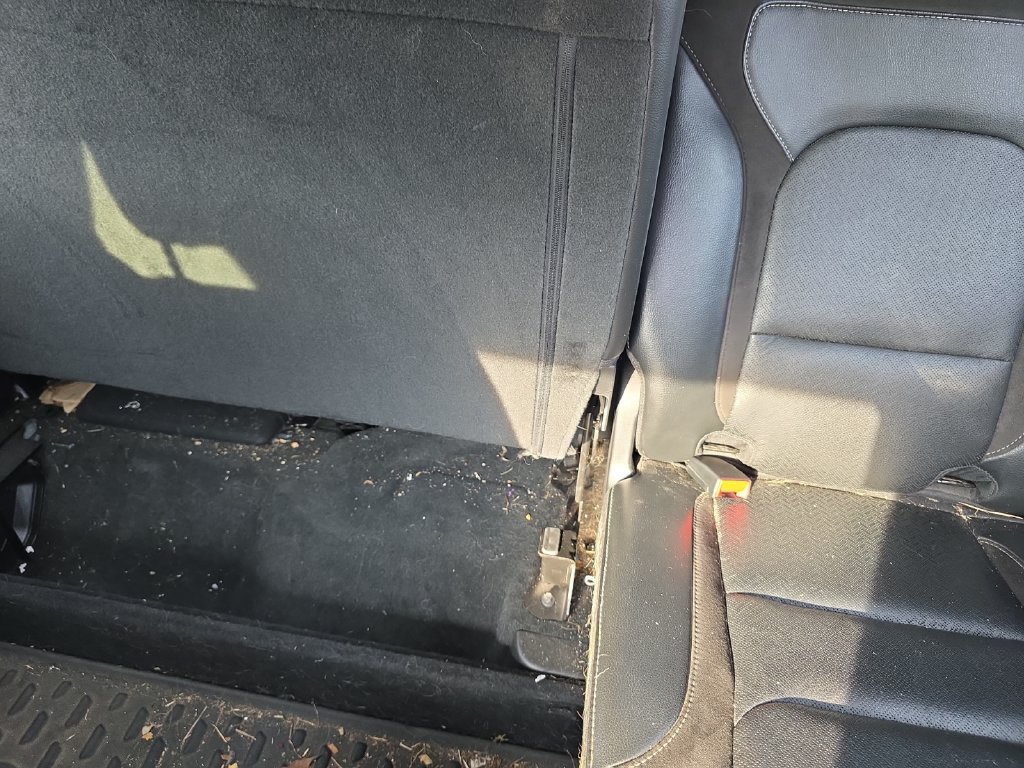 Used 2022 RAM 1500 Laramie AWD/4WD image 13