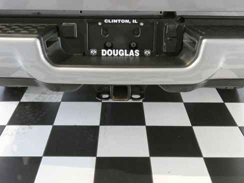 Used 2024 RAM 2500 Limited image 6