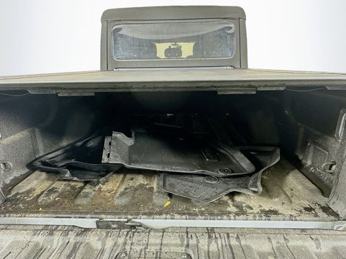 Certified 2022 Jeep Gladiator Mojave w/ Cold Weather Group image 32