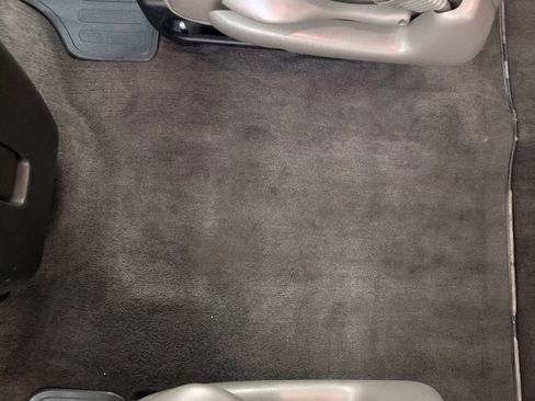 Used 2018 Chevrolet Express 3500 LT w/ LT Preferred Equipment Group image 45