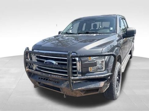 Used 2015 Ford F150 XLT w/ Equipment Group 302A Luxury AWD/4WD image 2