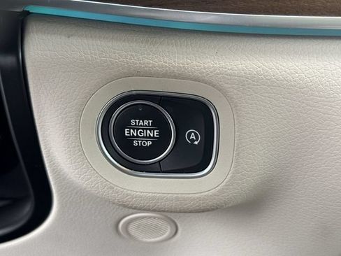 Used 2022 Mercedes-Benz GLE 350 4MATIC image 17
