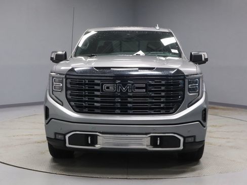 Used 2023 GMC Sierra 1500 Denali Ultimate AWD/4WD image 5
