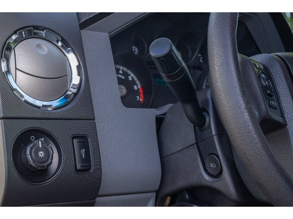 Used 2015 Ford F250 XLT w/ XLT Interior Package AWD/4WD image 20