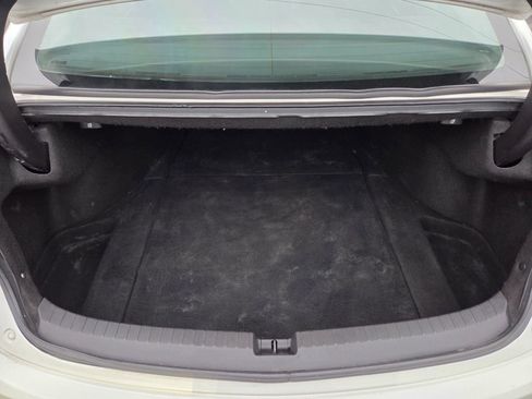 Used 2020 Acura TLX image 25